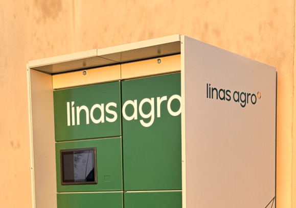 „Linas Agro“ ūkininkų patogumui įrengė pirmąjį paštomatą