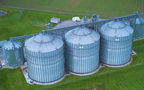 SEB bankas suteikė 50 mln. eurų finansavimą AB „Linas Agro“