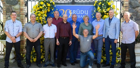 Veiklos 20-metį „Linas Agro“ Grūdų centrai sutinka su didžiausiu elevatorių tinklu Baltijos šalyse Veiklos 20-metį „Linas Agro“ Grūdų centrai sutinka su didžiausiu elevatorių tinklu Baltijos šalyse