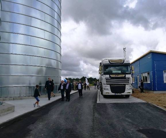 Žemaitijos ūkininkų derliaus laukia nauja „Linas Agro“ grūdų saugykla Kartenoje